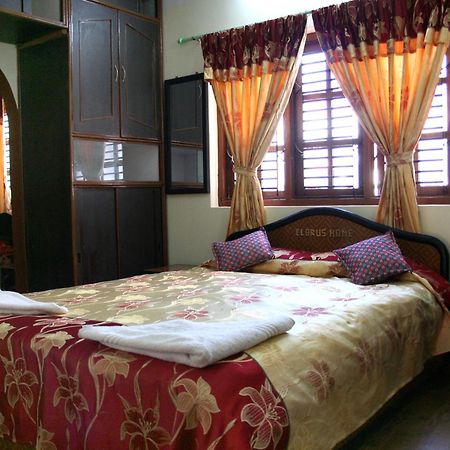 Elbrus Home Katmandu Rom bilde