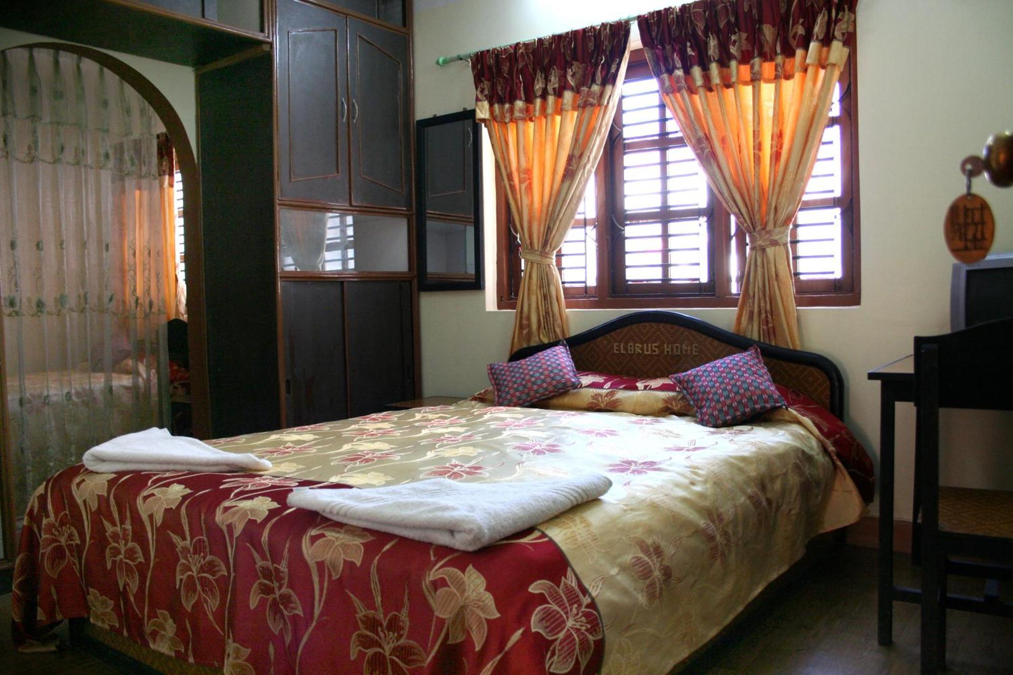 Elbrus Home Katmandu Rom bilde